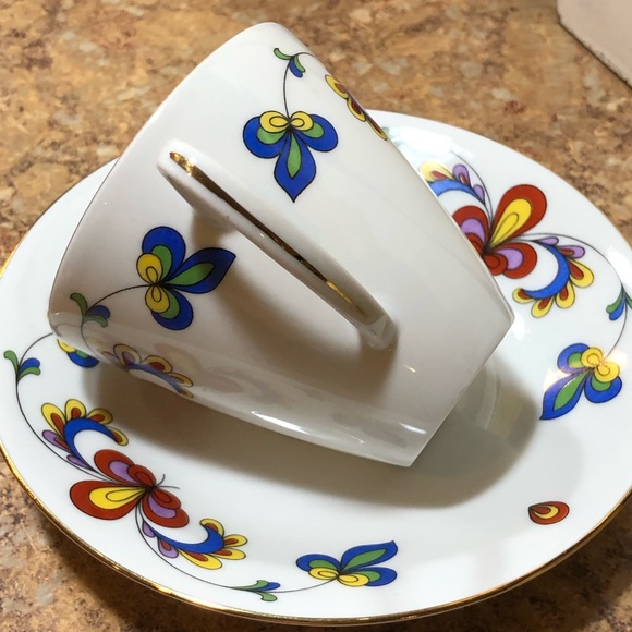 Porsgrund Norway Farmers Rose Demitasse Cup & Saucer (Rim, Gold Trim) Set - Picture 9 of 13